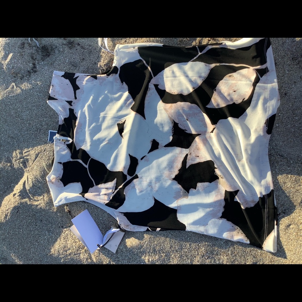 Ivanka TRUMP BLOUSE